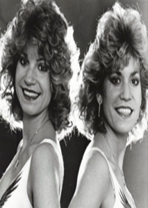 Kim and Kelly: Twin  Philadelphia Eagles Science Cheerleaders!