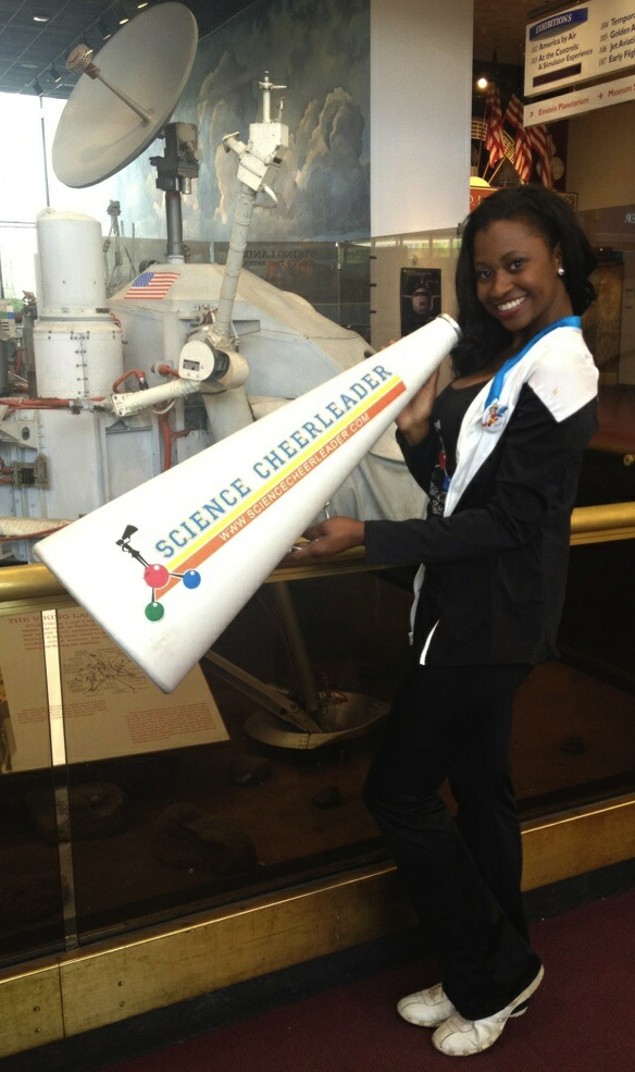 The Science Cheerleaders lead citizen science research at the Smithsonian Air and Space Museum. (photos)