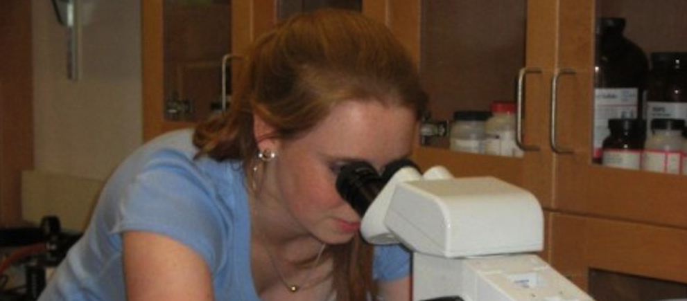 Hilary: Former Colgate Cheerleader, Pharmacology-Physiology PhD Candidate