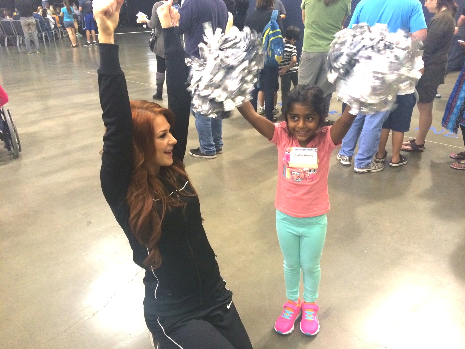 Oakland Raiders cheerleaders and Sacramento Kings dancers talk science!