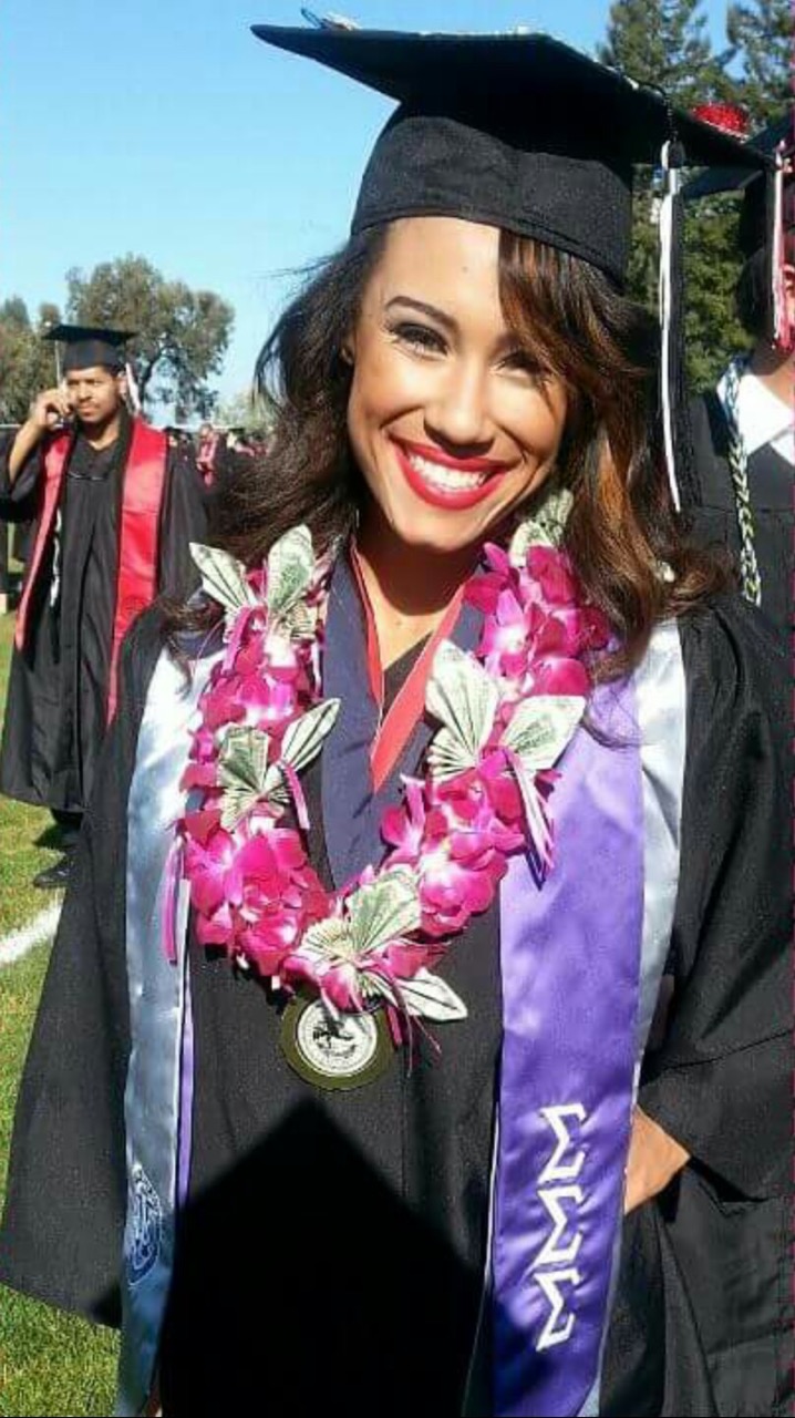 Meet Kayla: 49ers Gold Rush Cheerleader Pursuing a Doctorate in Clinical Psychology