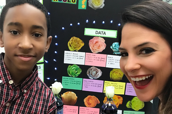 Science Cheerleader Sarah Inspires Students at STEM Fair in Washington, D.C.!